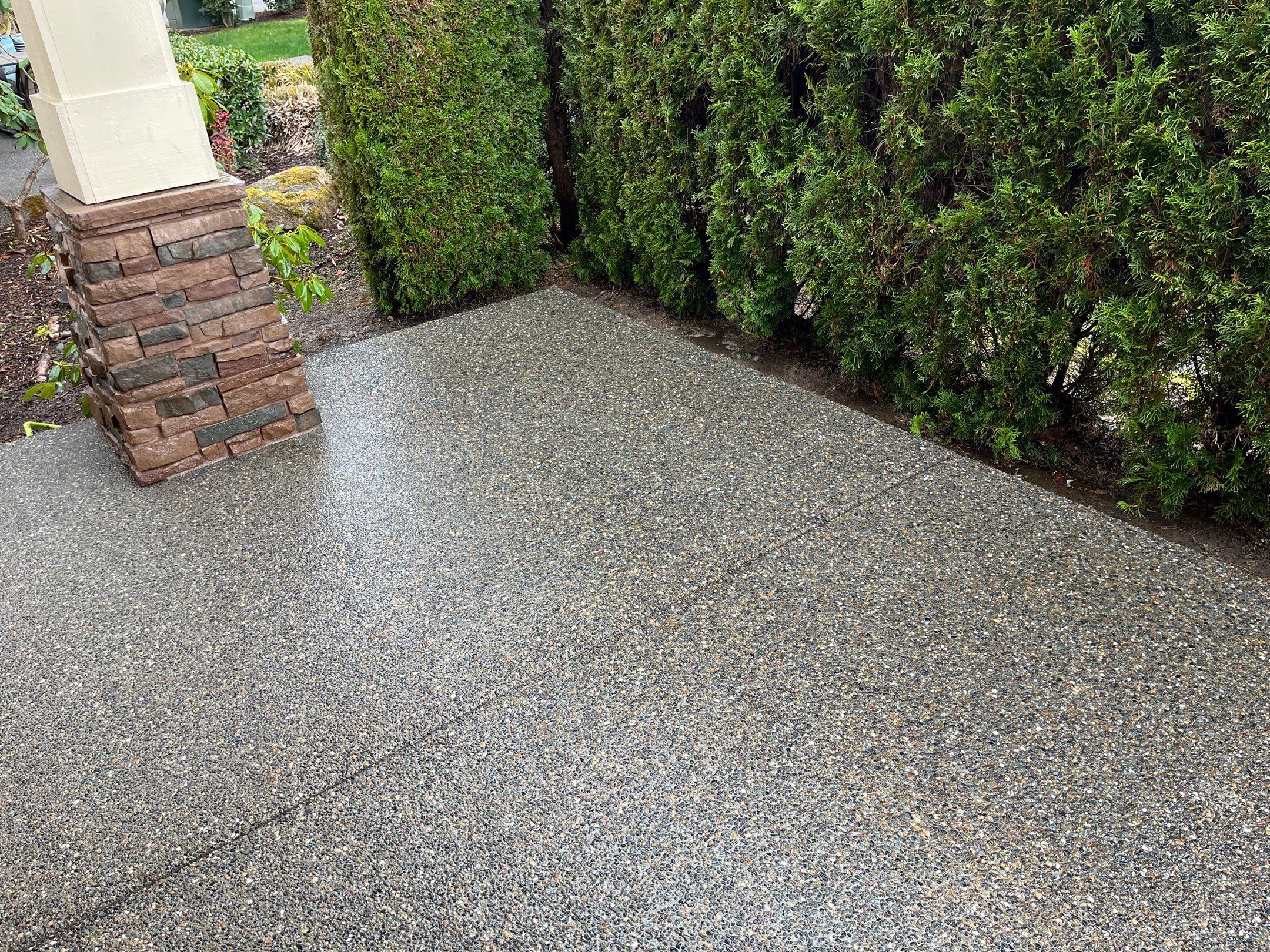 Best time for pressure washing concrete in Washington